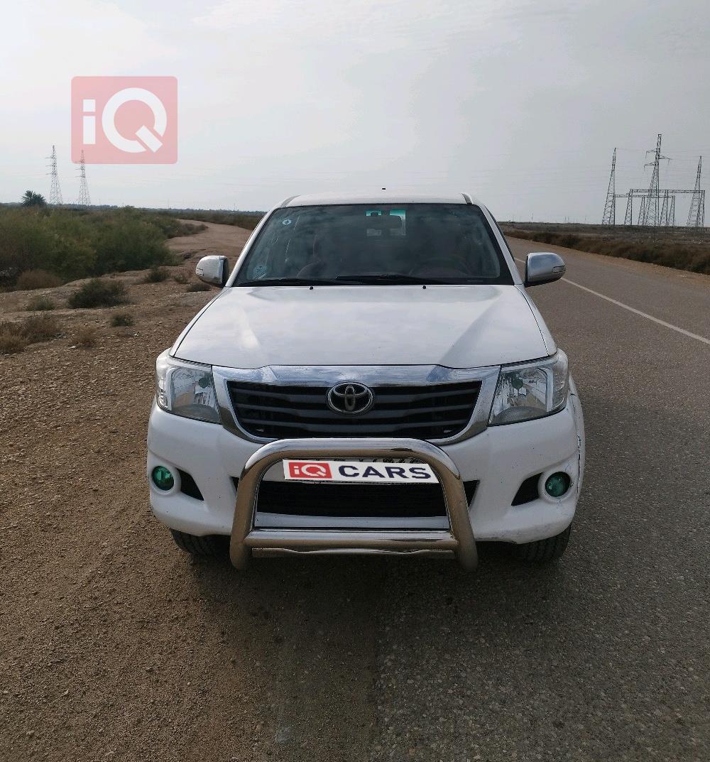 تويوتا هايلوكس